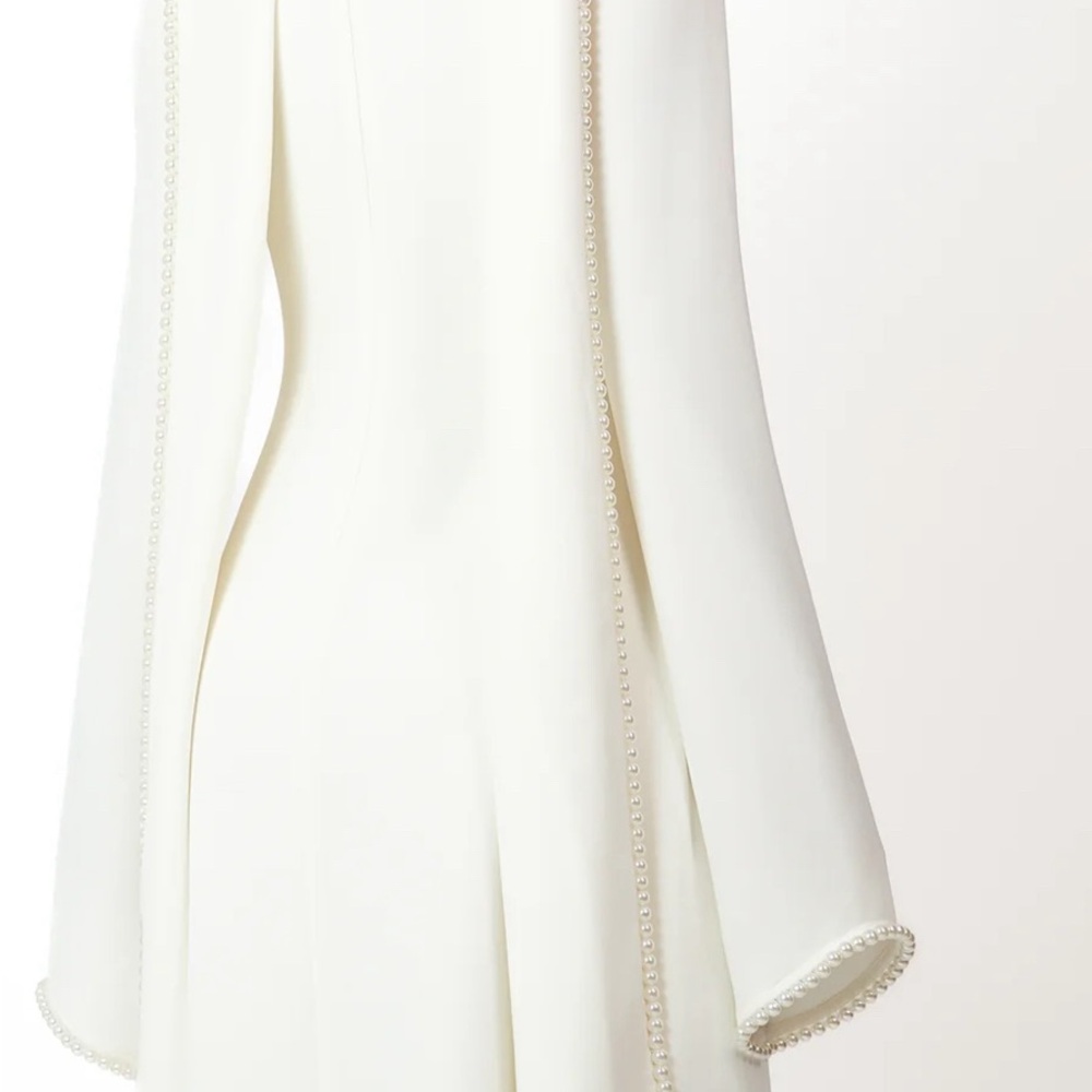 Elegant Long Sleeve White Dress - Picture 2 of 6